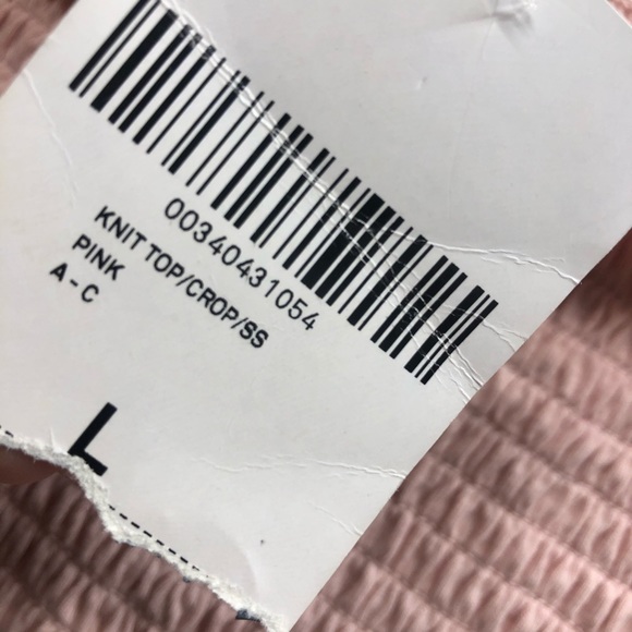 Forever 21 Pink Crop Top - Picture 3 of 3